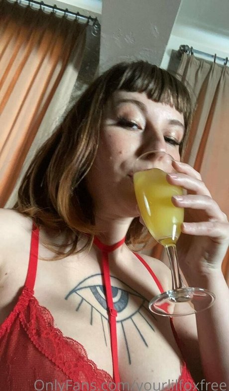 Photo nue de fuite OnlyFans de Yourlilfoxfree