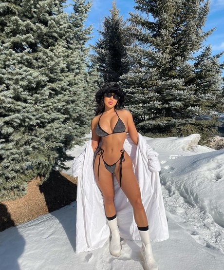 OfficialArmaniMarie