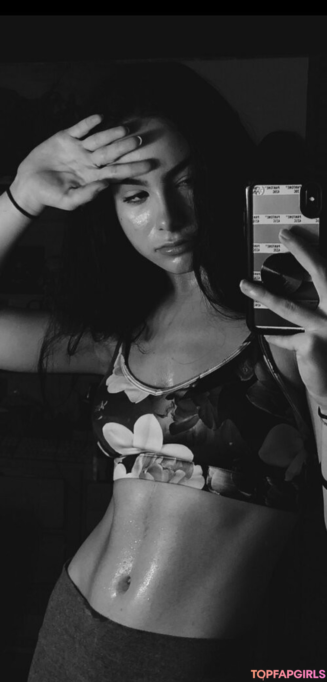 Photo nue de fuite OnlyFans de Sofia Porzio #117 Photo nue de fuite OnlyFans de Sofia Porzio #117