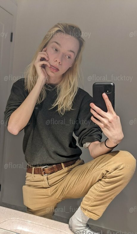 Floralfucktoy