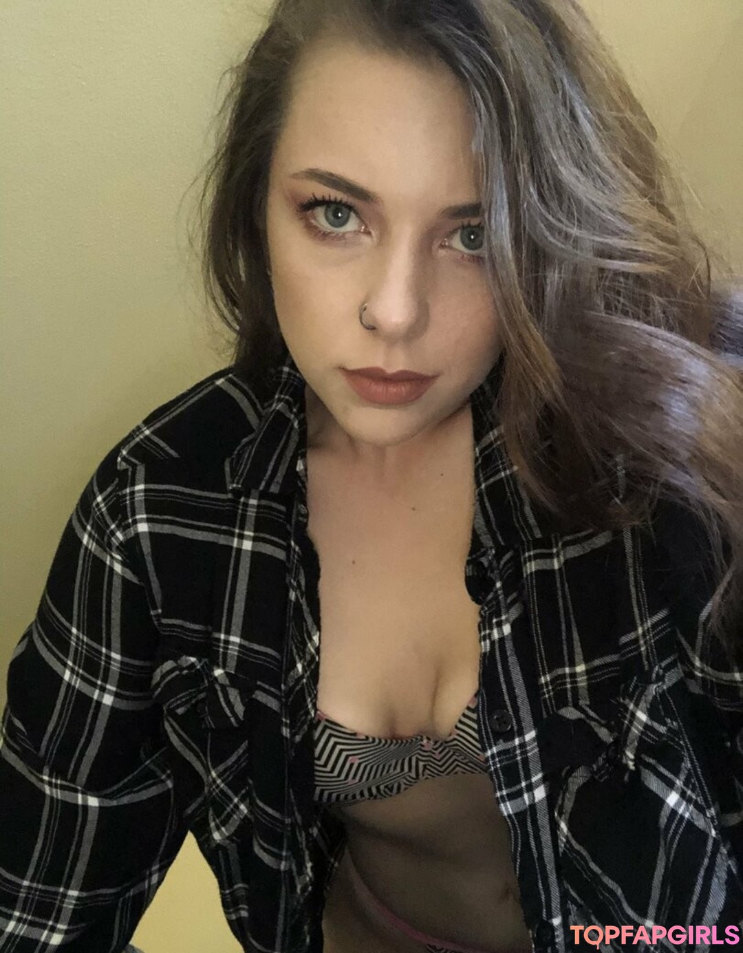 Photo nue de fuite OnlyFans de Provisionalsecret #24 Photo nue de fuite OnlyFans de Provisionalsecret #24