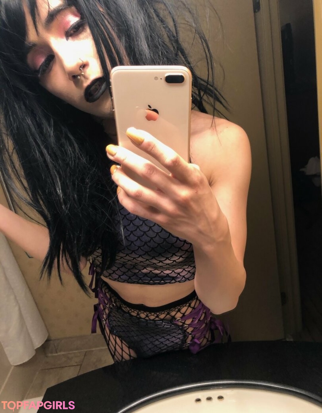 Photo nue de fuite OnlyFans de Tinysexilexi666 #115 Photo nue de fuite OnlyFans de Tinysexilexi666 #115