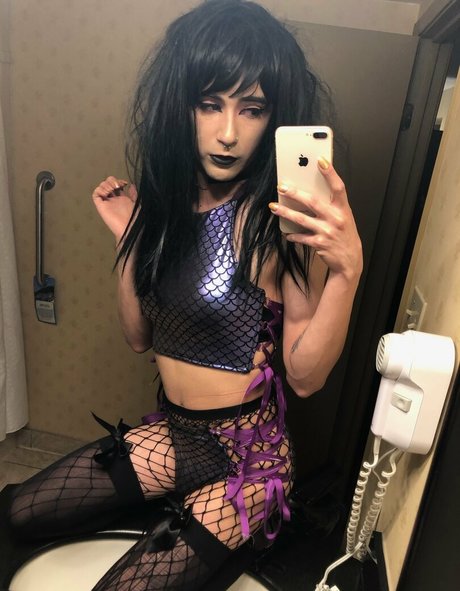 Tinysexilexi666