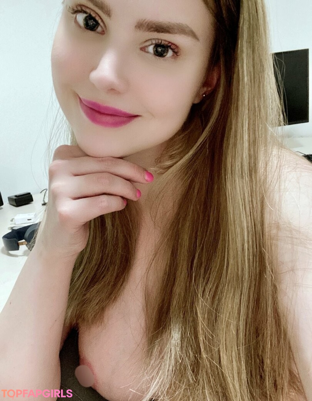 Photo nue de fuite OnlyFans de Tiahlicious #40 Photo nue de fuite OnlyFans de Tiahlicious #40