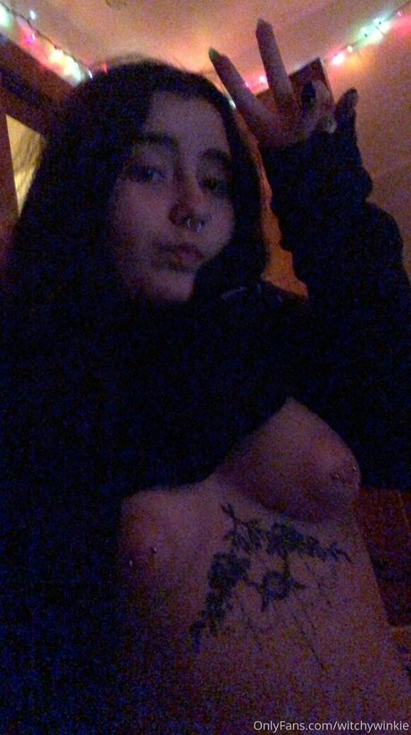 Witchywinkie
