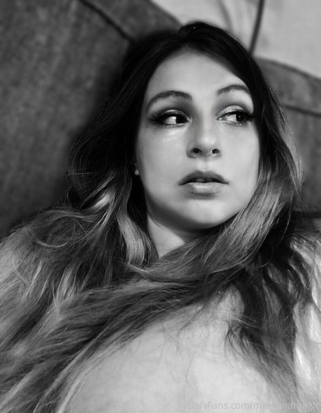 Photo nue de fuite OnlyFans de Misslunamagic