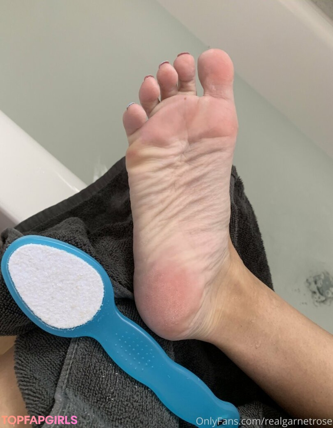 Photo nue de fuite OnlyFans de Realgarnetrose #210 Photo nue de fuite OnlyFans de Realgarnetrose #210