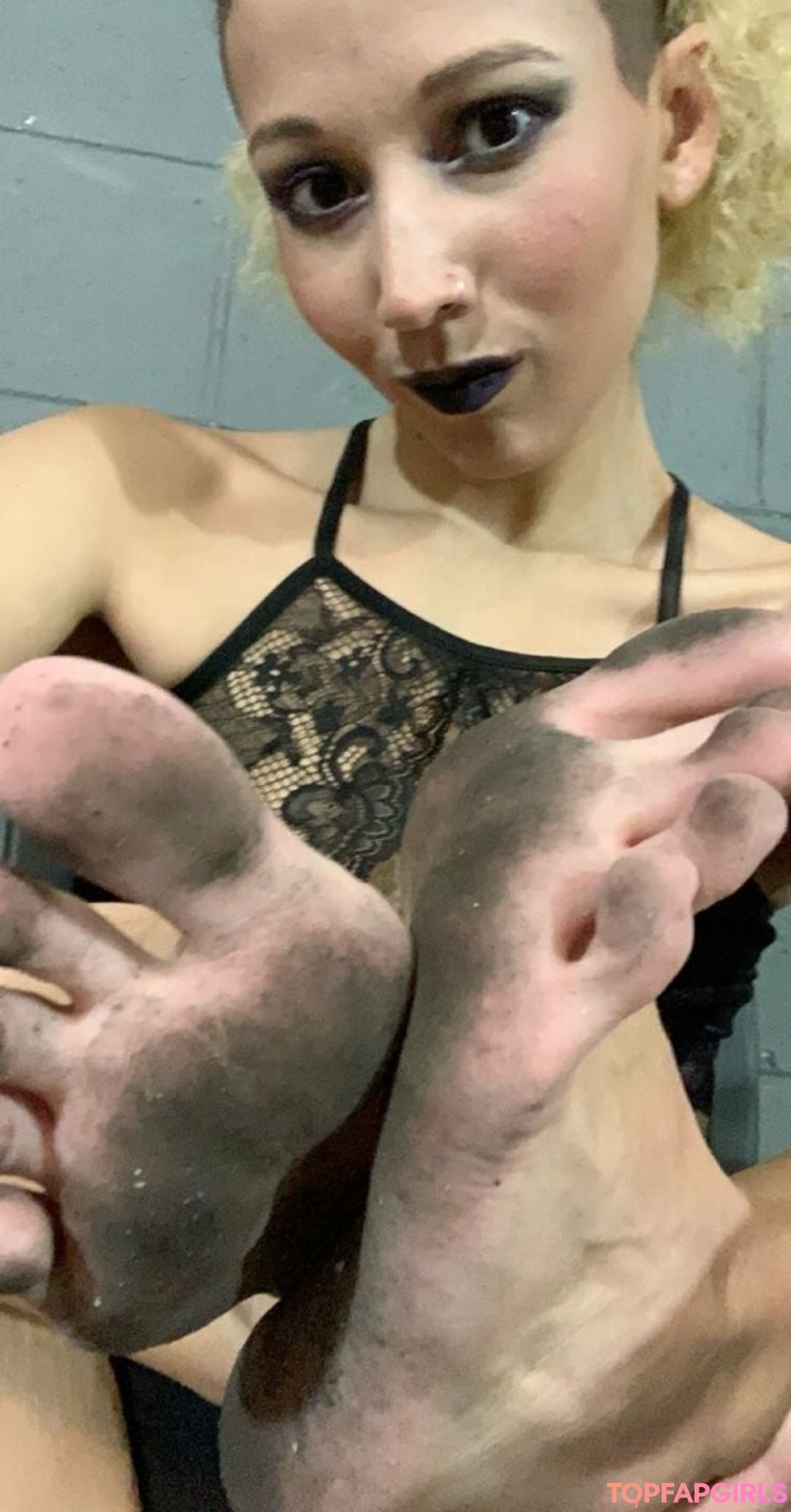 Photo nue de fuite OnlyFans de Realgarnetrose #373 Photo nue de fuite OnlyFans de Realgarnetrose #373