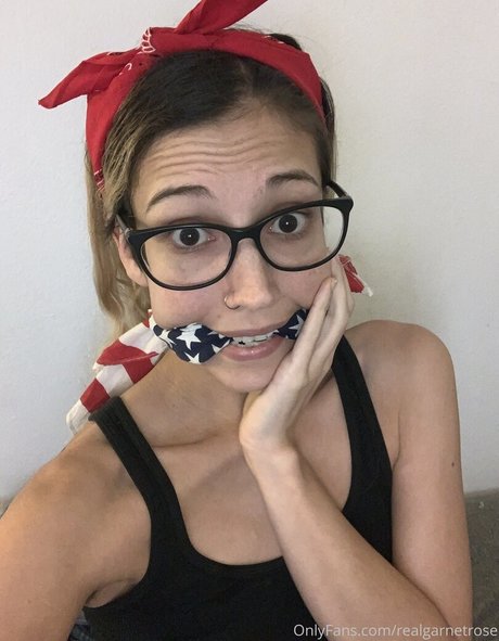 Realgarnetrose