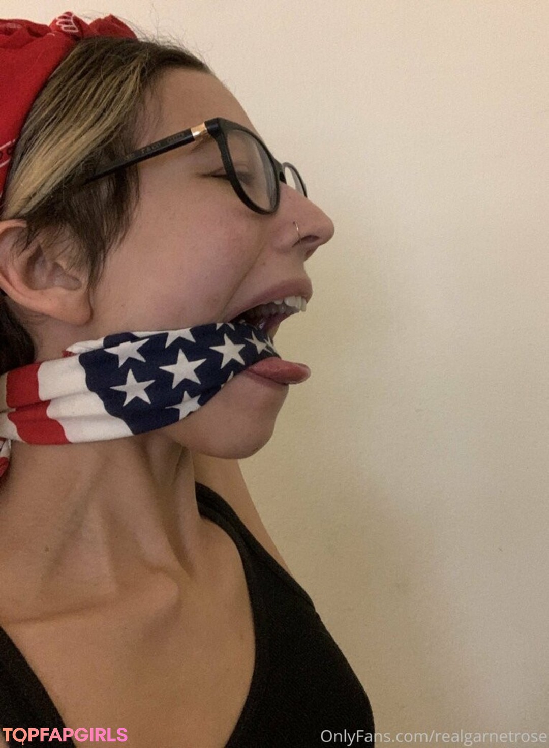 Photo nue de fuite OnlyFans de Realgarnetrose #454 Photo nue de fuite OnlyFans de Realgarnetrose #454