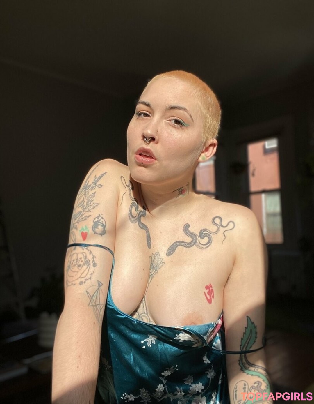 Photo nue de fuite OnlyFans de Sinnfulapple420 #265 Photo nue de fuite OnlyFans de Sinnfulapple420 #265