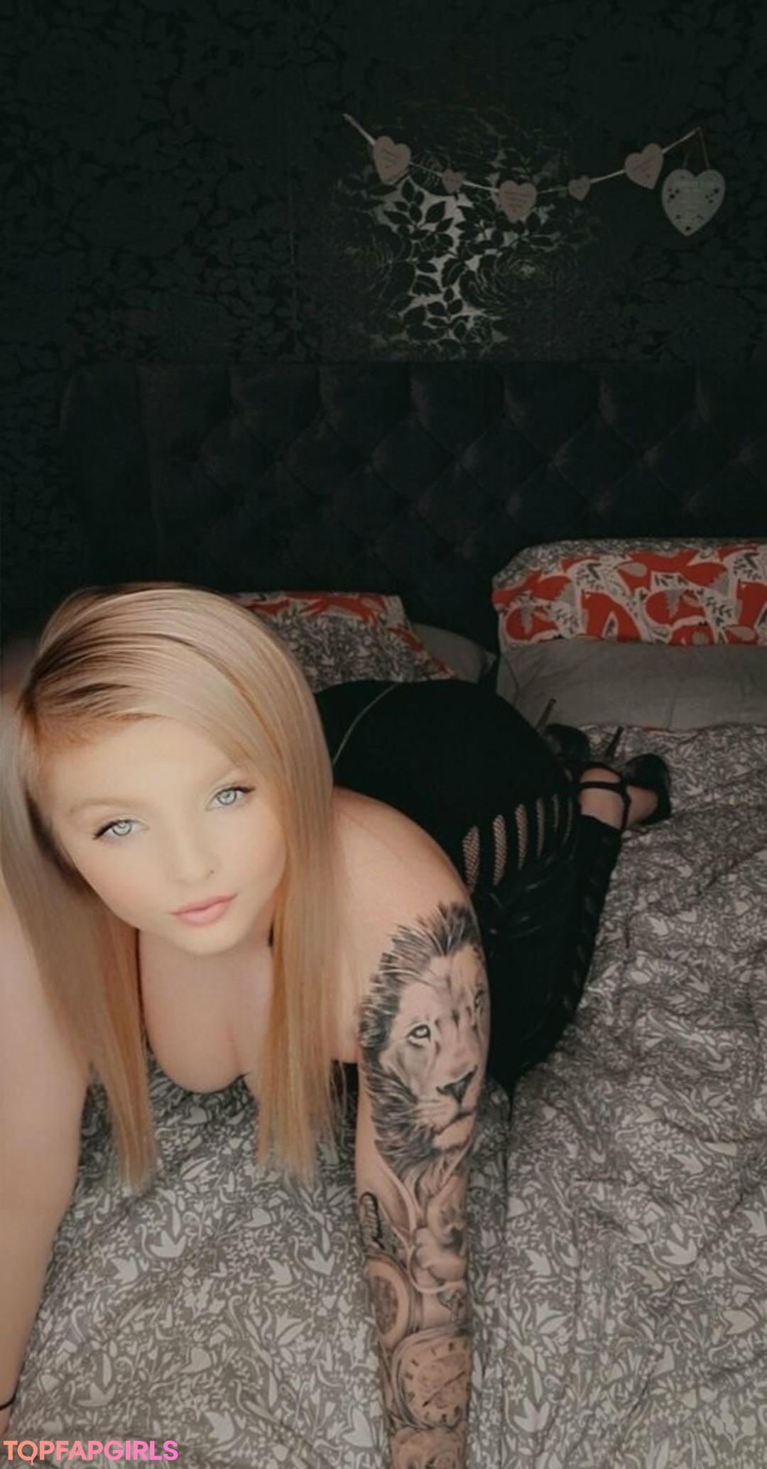 Photo nue de fuite OnlyFans de Alexxxuncensoredx #456 Photo nue de fuite OnlyFans de Alexxxuncensoredx #456