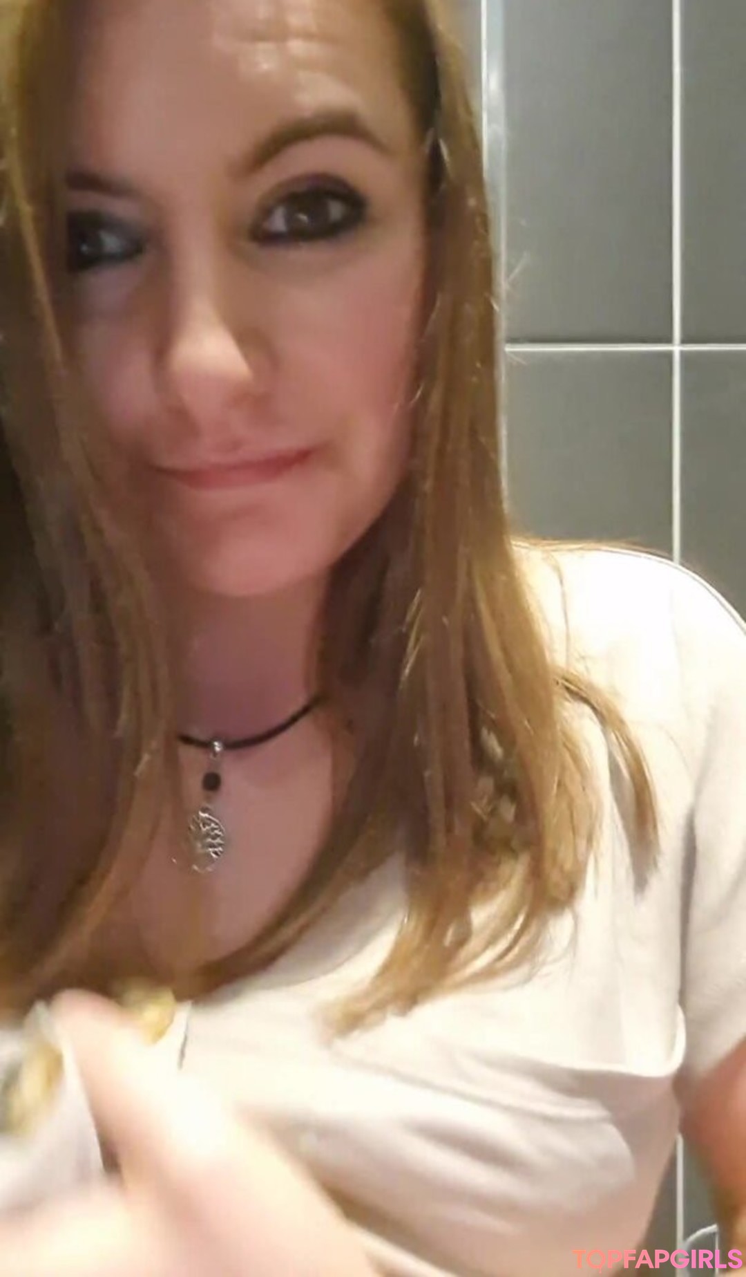 Photo nue de fuite OnlyFans de Boredenglishwife #187 Photo nue de fuite OnlyFans de Boredenglishwife #187