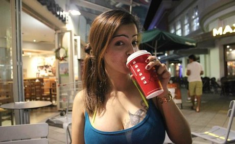 Zareen Zoya Khan