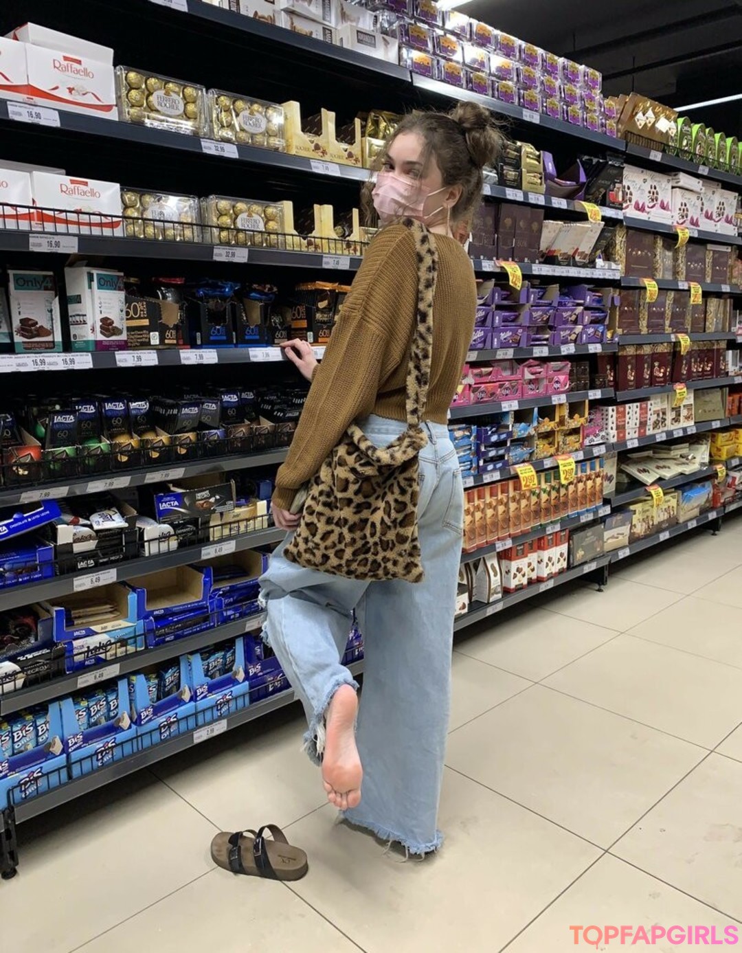 Photo nue de fuite OnlyFans de Catbunnygomez #26 Photo nue de fuite OnlyFans de Catbunnygomez #26