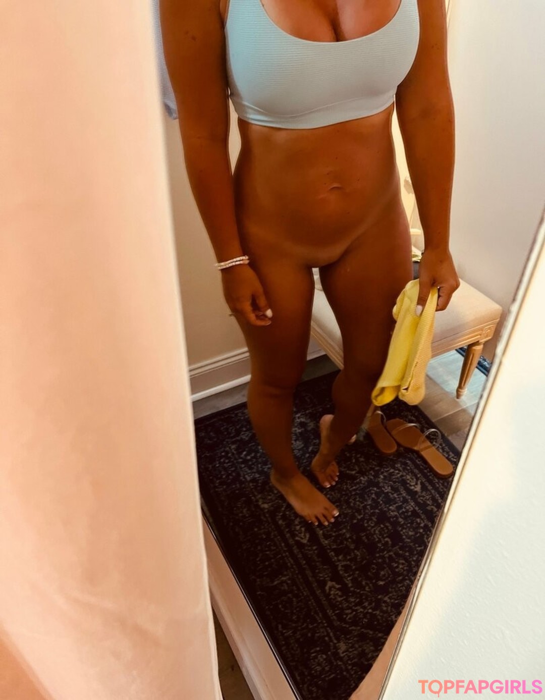 Photo nue de fuite OnlyFans de Thechelseyleigh #12 Photo nue de fuite OnlyFans de Thechelseyleigh #12