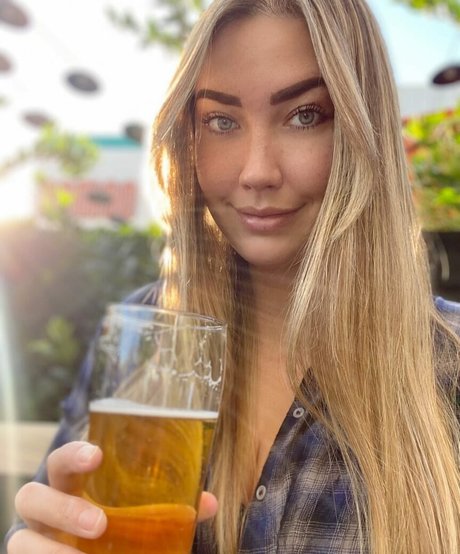 Jenna Ashley