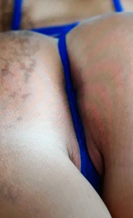 Photo nue de fuite OnlyFans de Laxmily