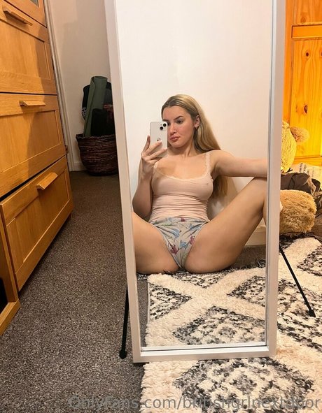 Britishgrlnextdoor