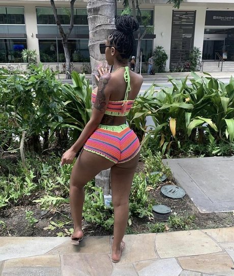 Photo nue de fuite OnlyFans de Realamarie