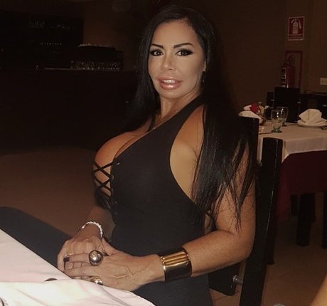 Photo nue de fuite OnlyFans de Carolina Luna