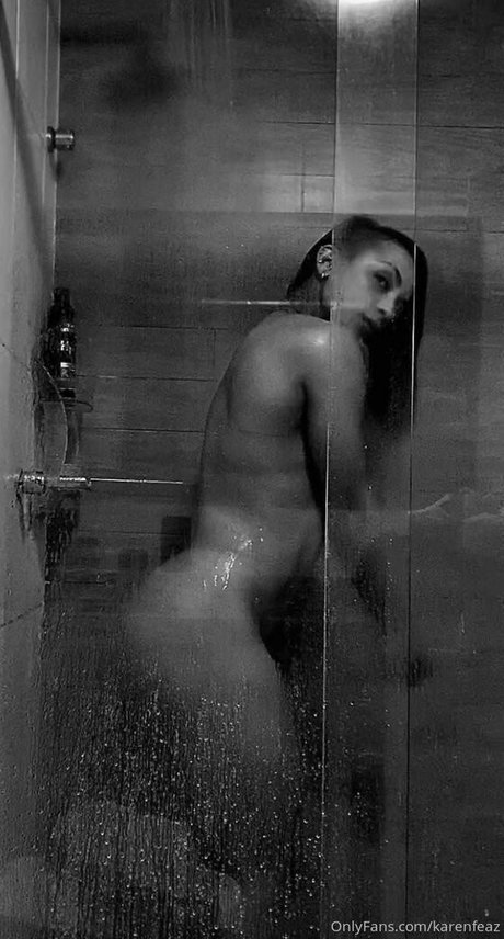 Photo nue de fuite OnlyFans de Karen Feaz