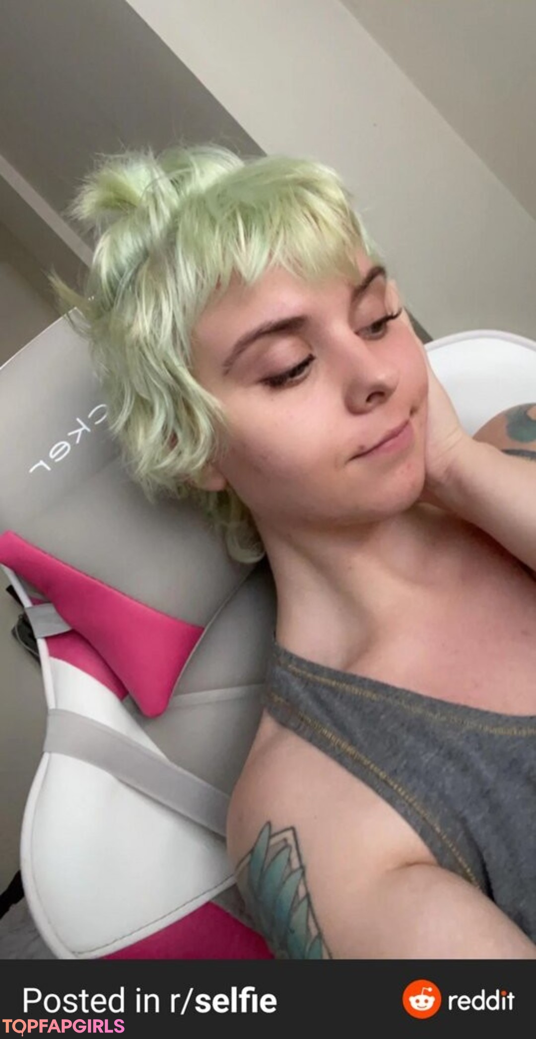 Photo nue de fuite OnlyFans de Tychebaby22 #4 Photo nue de fuite OnlyFans de Tychebaby22 #4