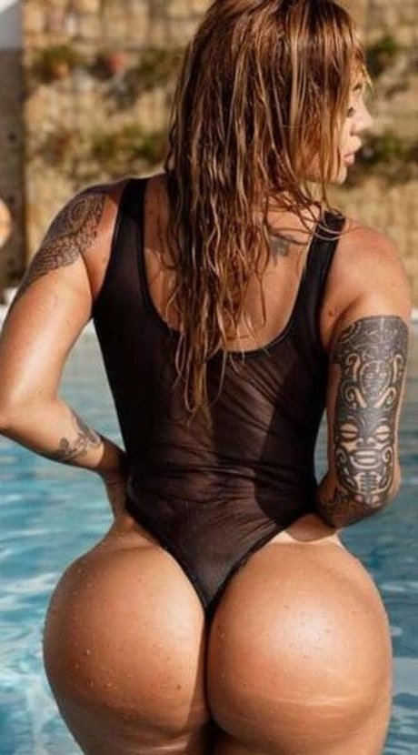 Victoria Lomba
