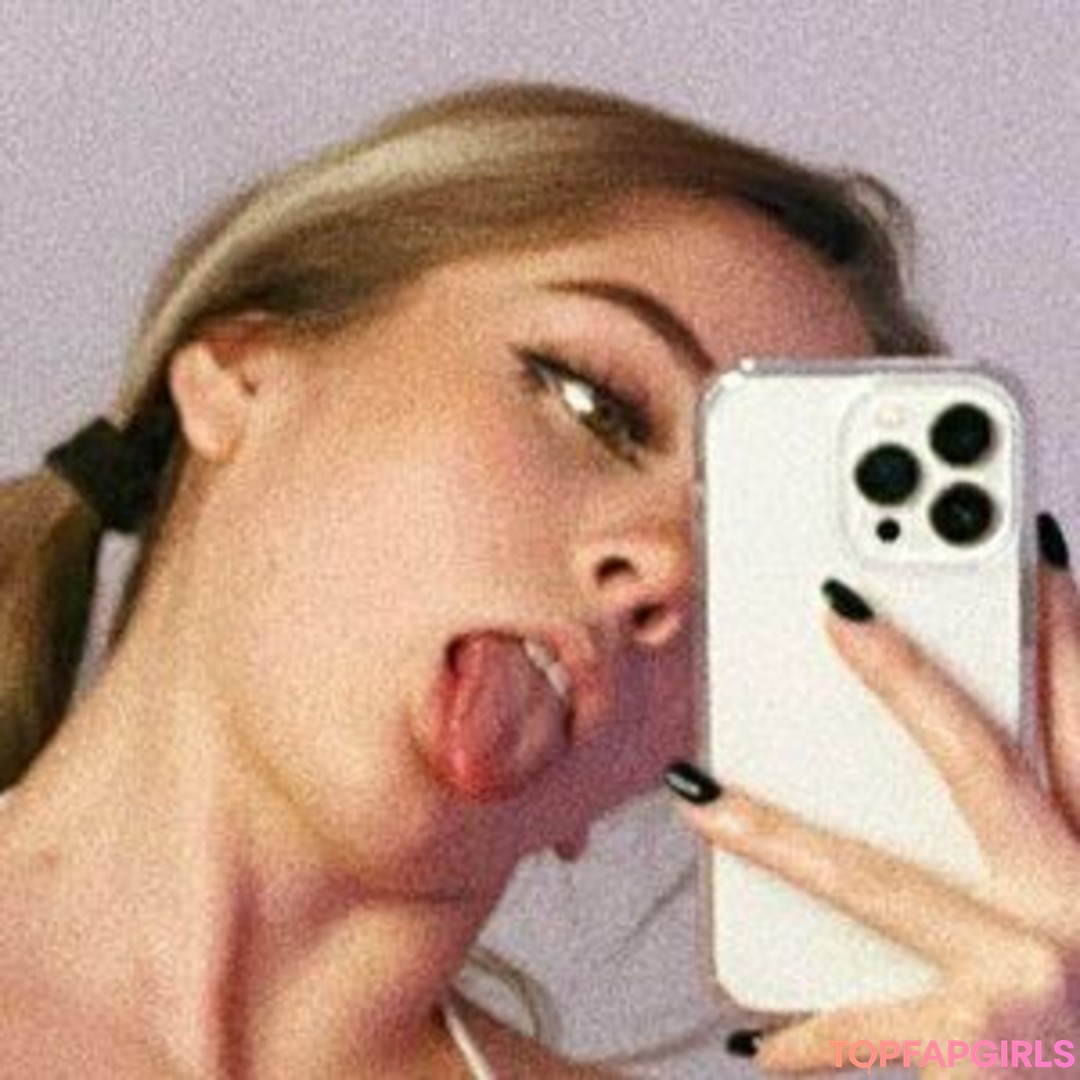 Photo nue de fuite OnlyFans de Latiabren #26 Photo nue de fuite OnlyFans de Latiabren #26