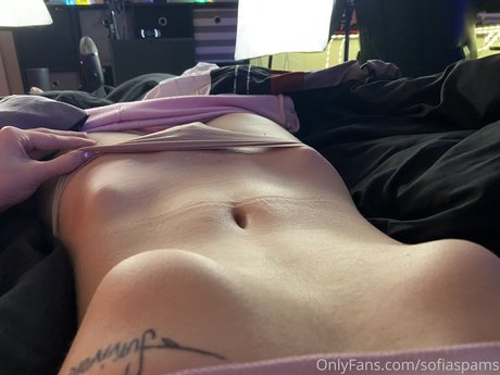 Photo nue de fuite OnlyFans de Sofia Elizabeth