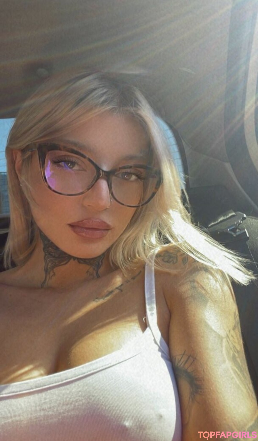 Photo nue de fuite OnlyFans de Angrrboda #68 Photo nue de fuite OnlyFans de Angrrboda #68