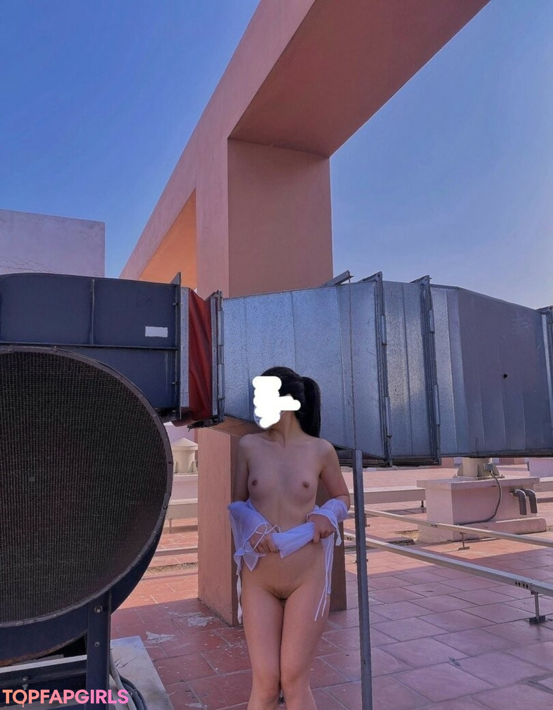 Photo nue de fuite OnlyFans de Thuynguyen99 #15 Photo nue de fuite OnlyFans de Thuynguyen99 #15