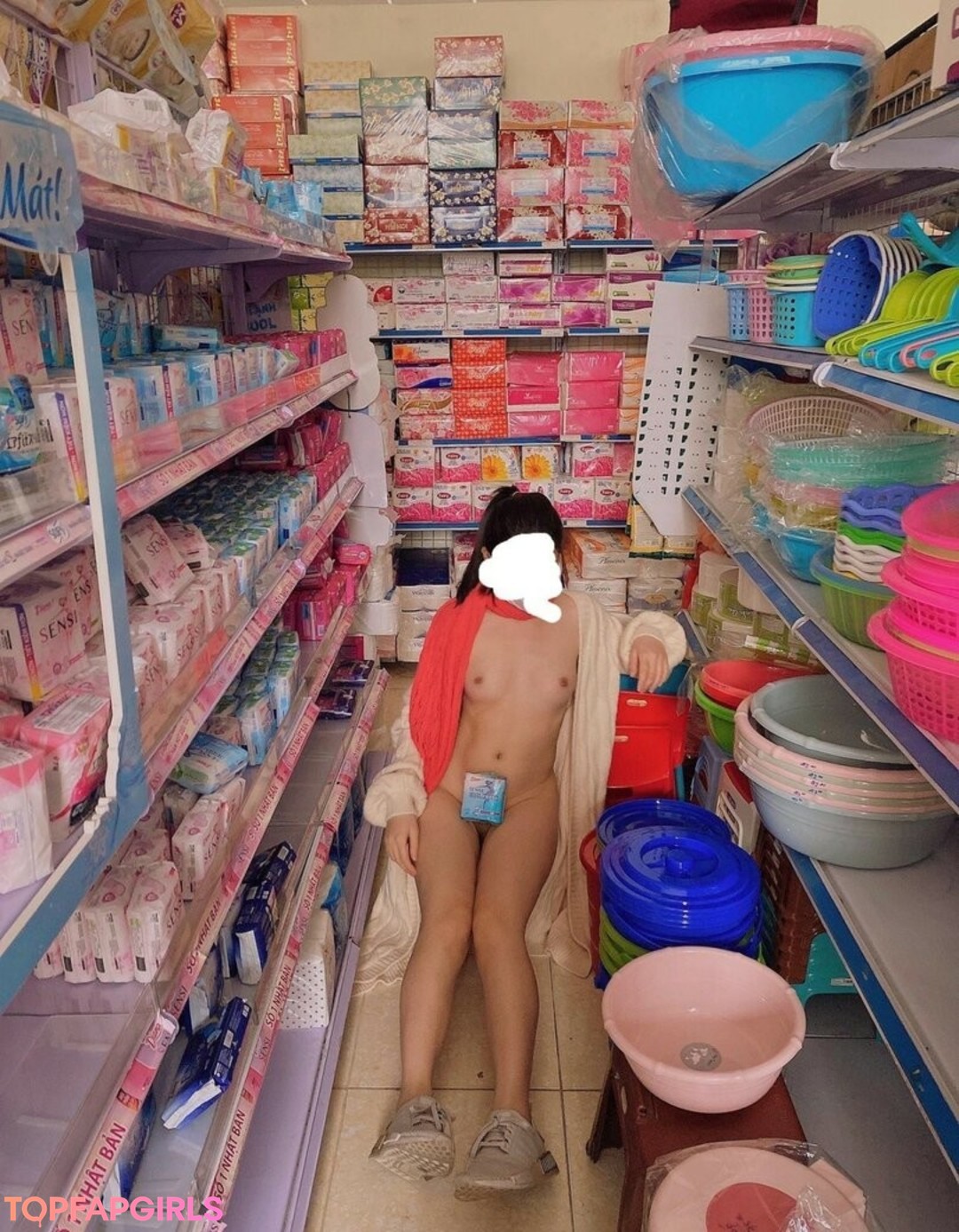 Photo nue de fuite OnlyFans de Thuynguyen99 #8 Photo nue de fuite OnlyFans de Thuynguyen99 #8