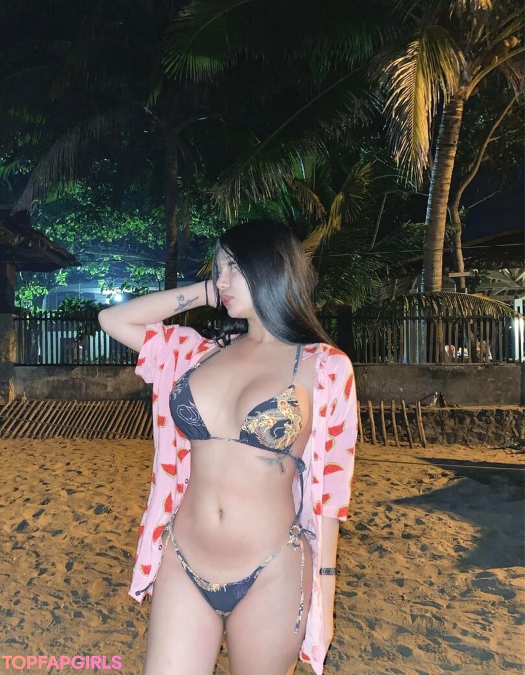 Photo nue de fuite OnlyFans de Mei Li #4 Photo nue de fuite OnlyFans de Mei Li #4