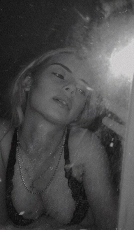 Sexy-secret001