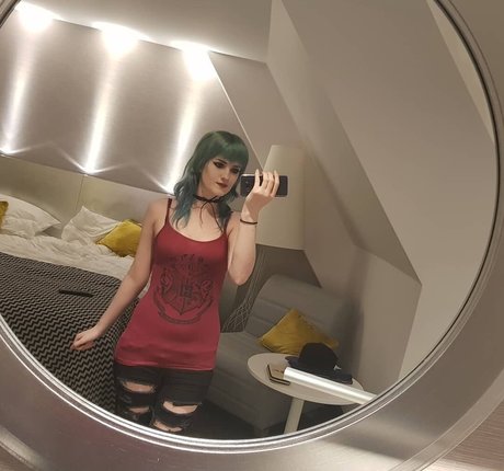 Ashi