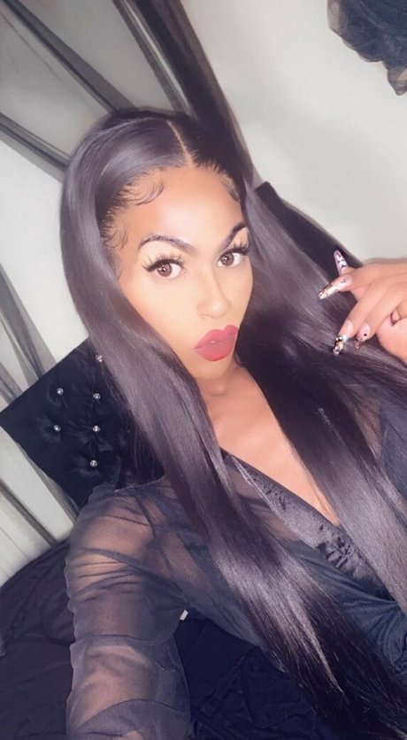 Photo nue de fuite OnlyFans de Maliyahloren