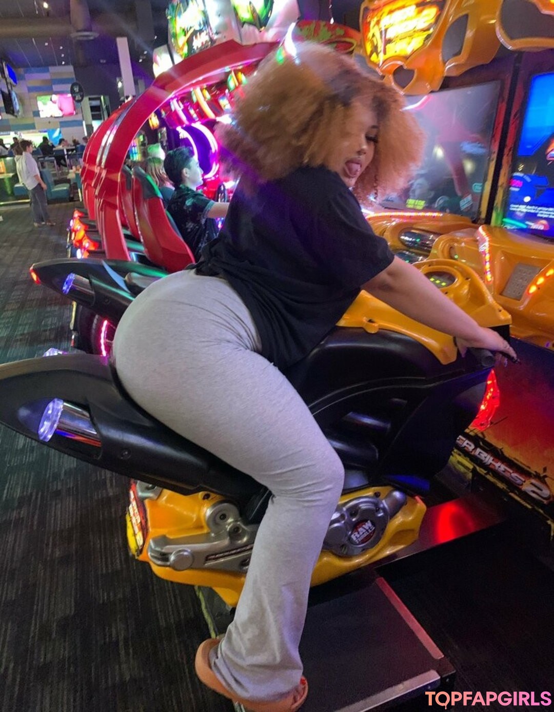 Photo nue de fuite OnlyFans de Sheismami #3 Photo nue de fuite OnlyFans de Sheismami #3