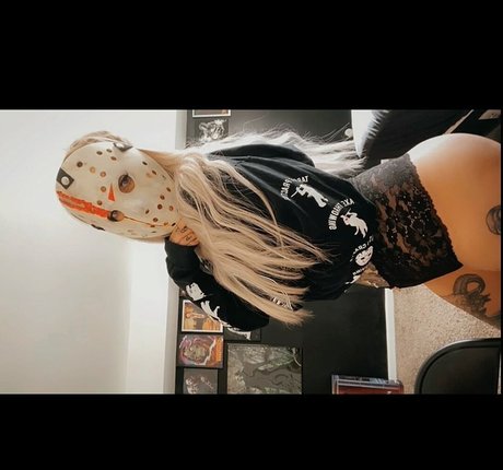 Photo nue de fuite OnlyFans de Screamqueen68