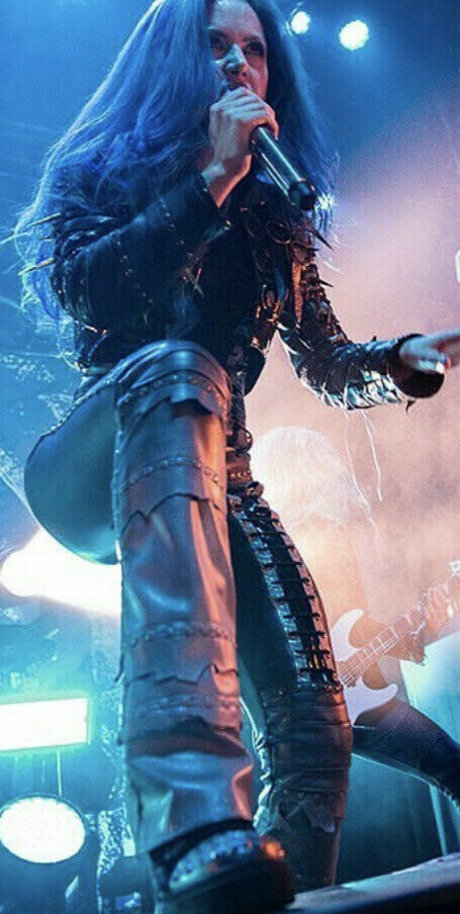 WomenMetal