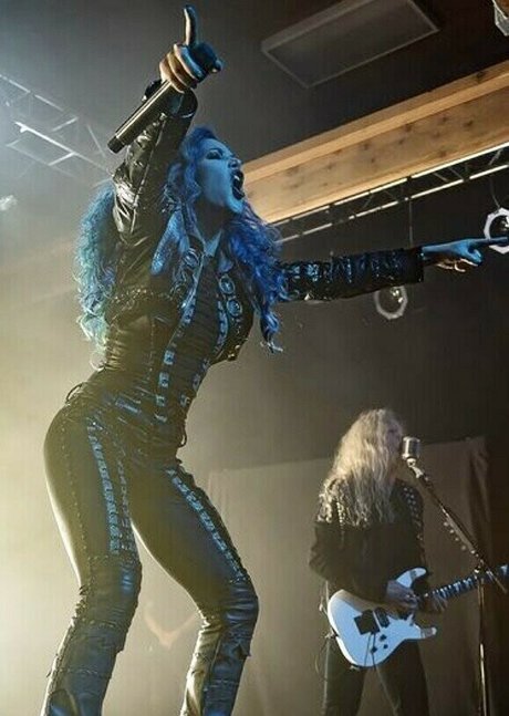 WomenMetal