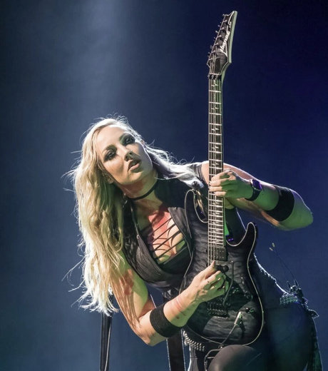 WomenMetal