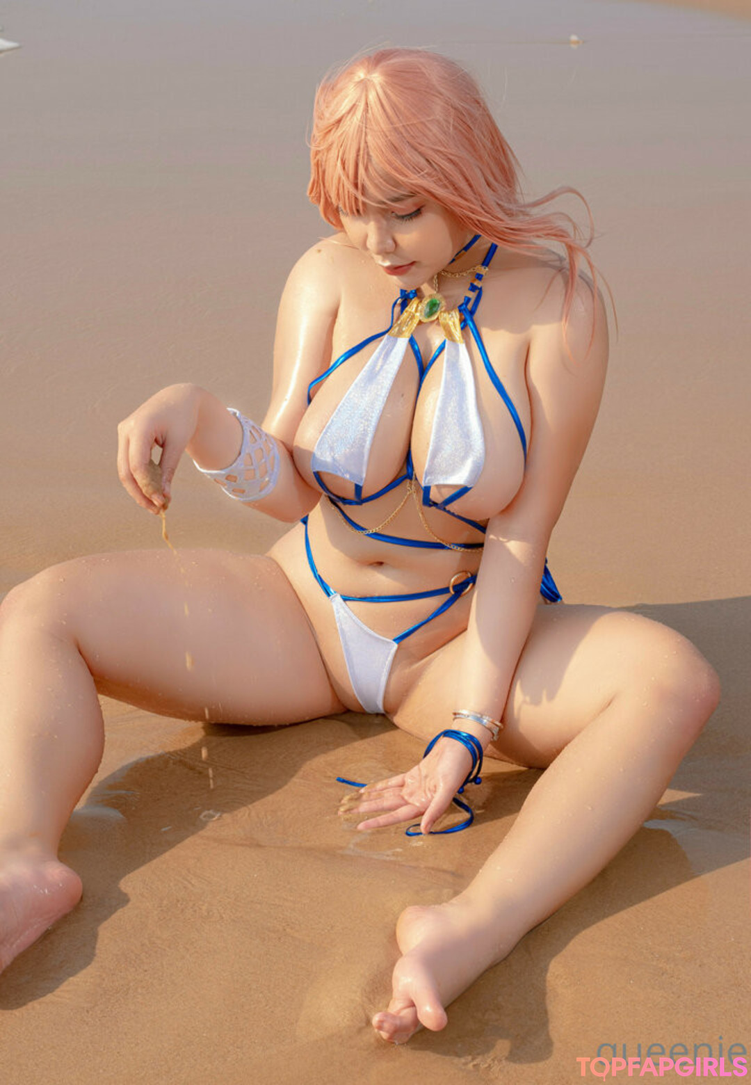 Photo nue de fuite OnlyFans de Queeniechuppy #1077