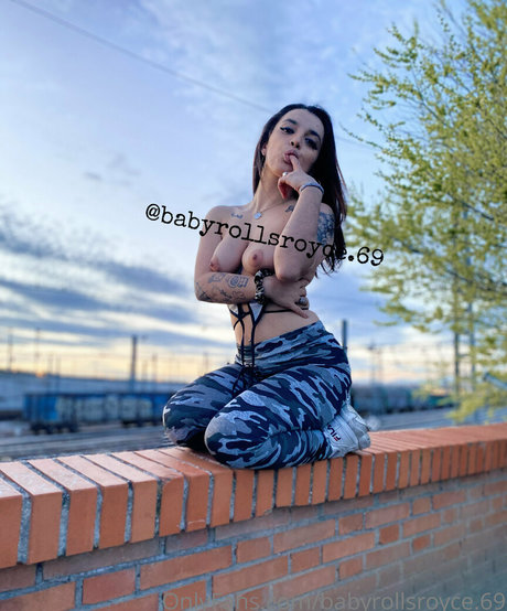 Babyrollsroyce.69