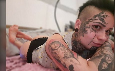 Mira Cuckold