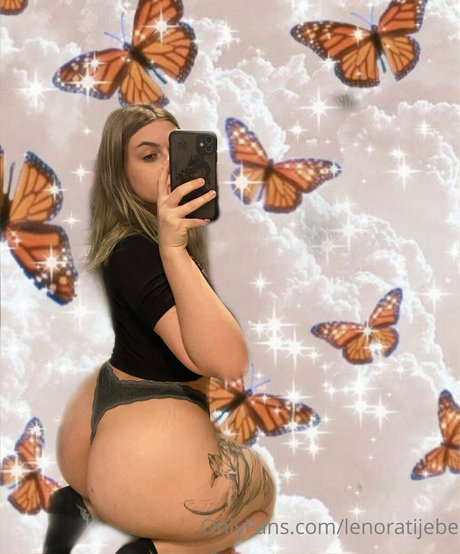 Photo nue de fuite OnlyFans de Lenoratijebe