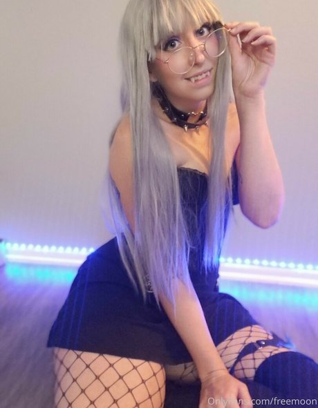 Photo nue de fuite OnlyFans de Moonirl