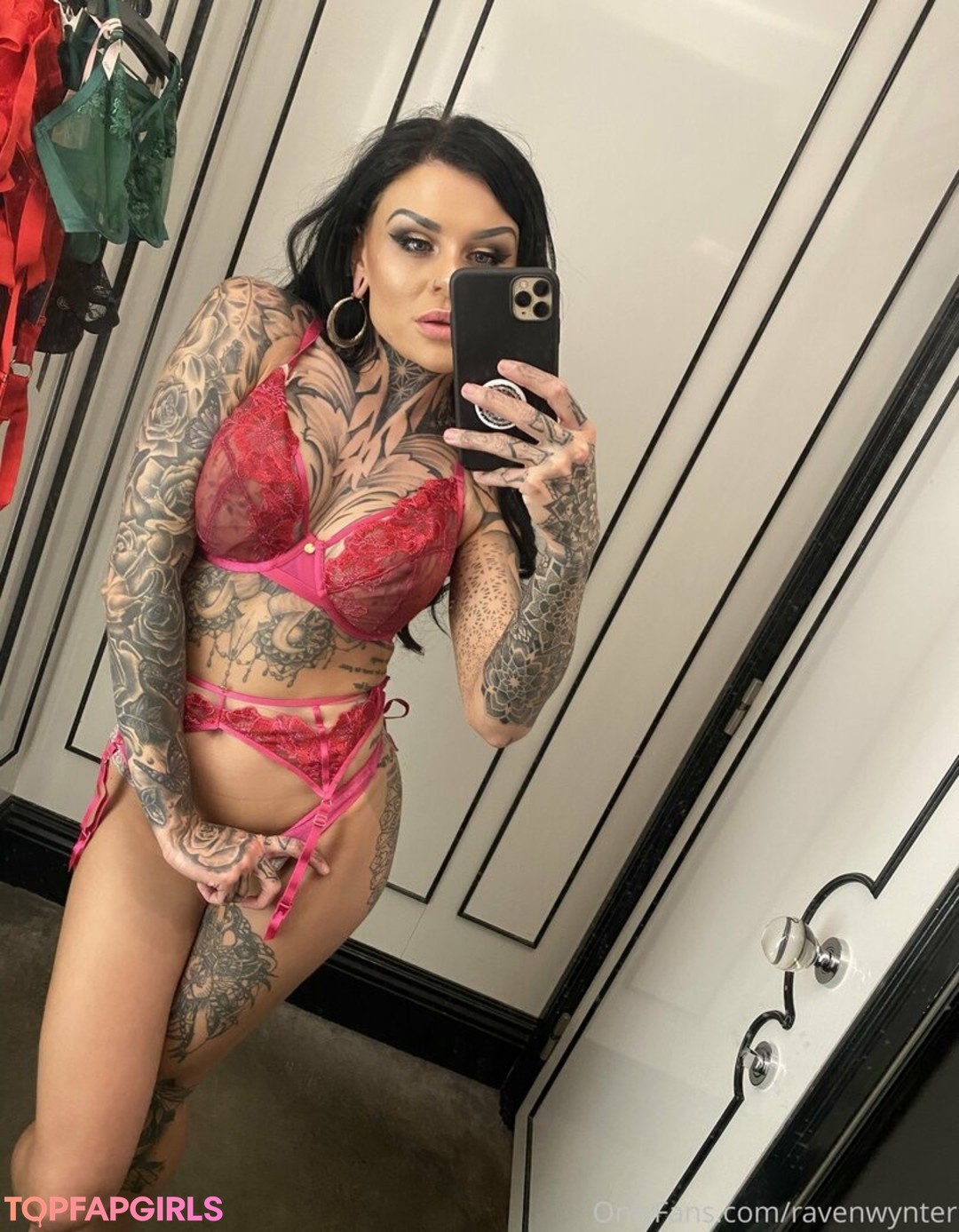 Photo nue de fuite OnlyFans de Ravenwynter #38 Photo nue de fuite OnlyFans de Ravenwynter #38