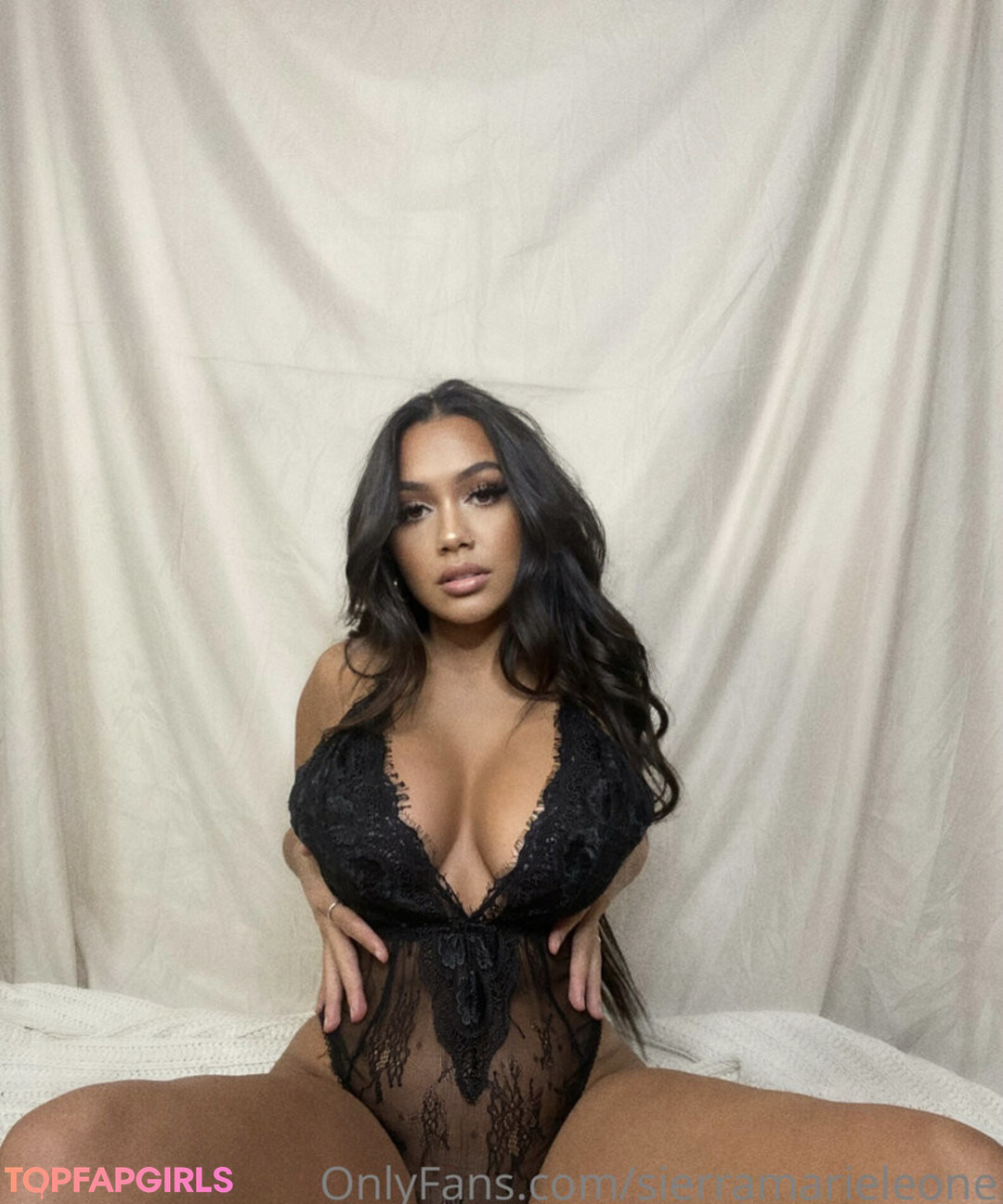 Photo nue de fuite OnlyFans de Sierramarieleone #9 Photo nue de fuite OnlyFans de Sierramarieleone #9