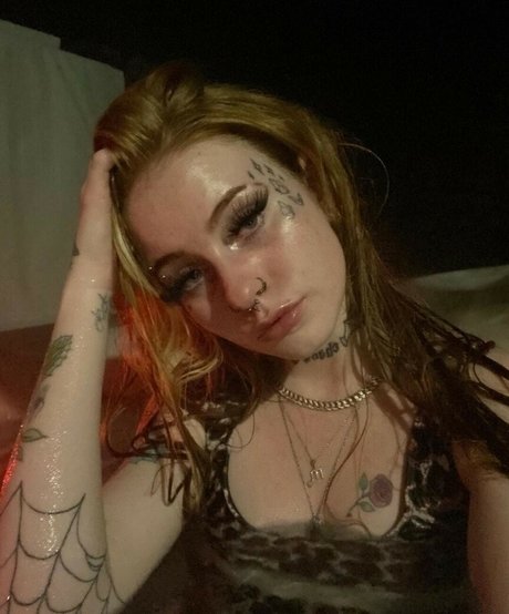Photo nue de fuite OnlyFans de daphneblake